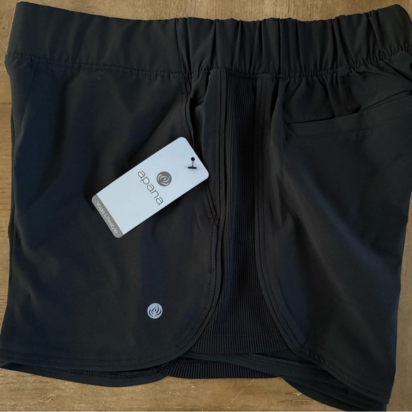 NWT Apana Yoga Shorts. Black size M - Picture 3 of 6
